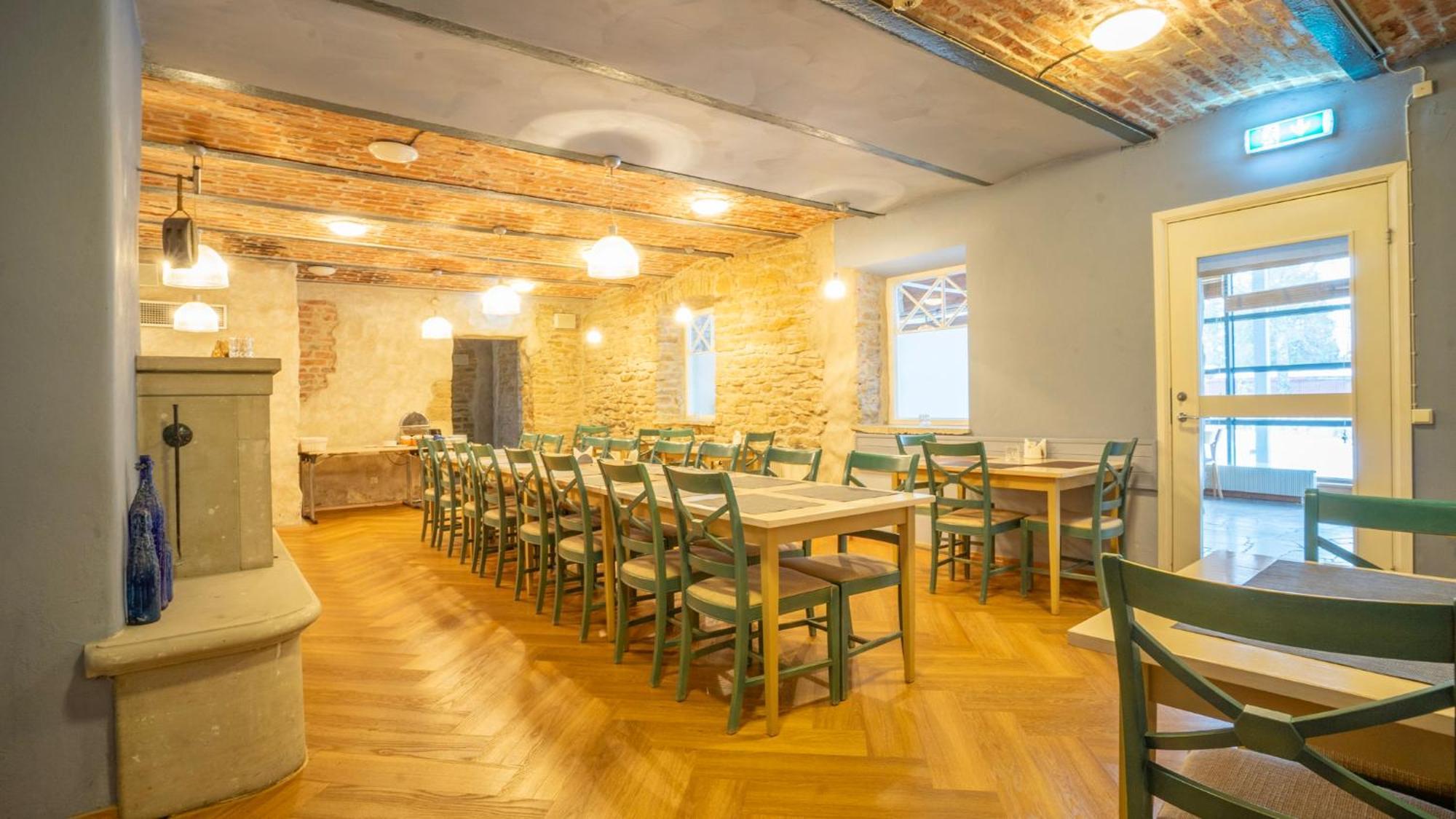 Kongo Hotel Haapsalu Zewnętrze zdjęcie