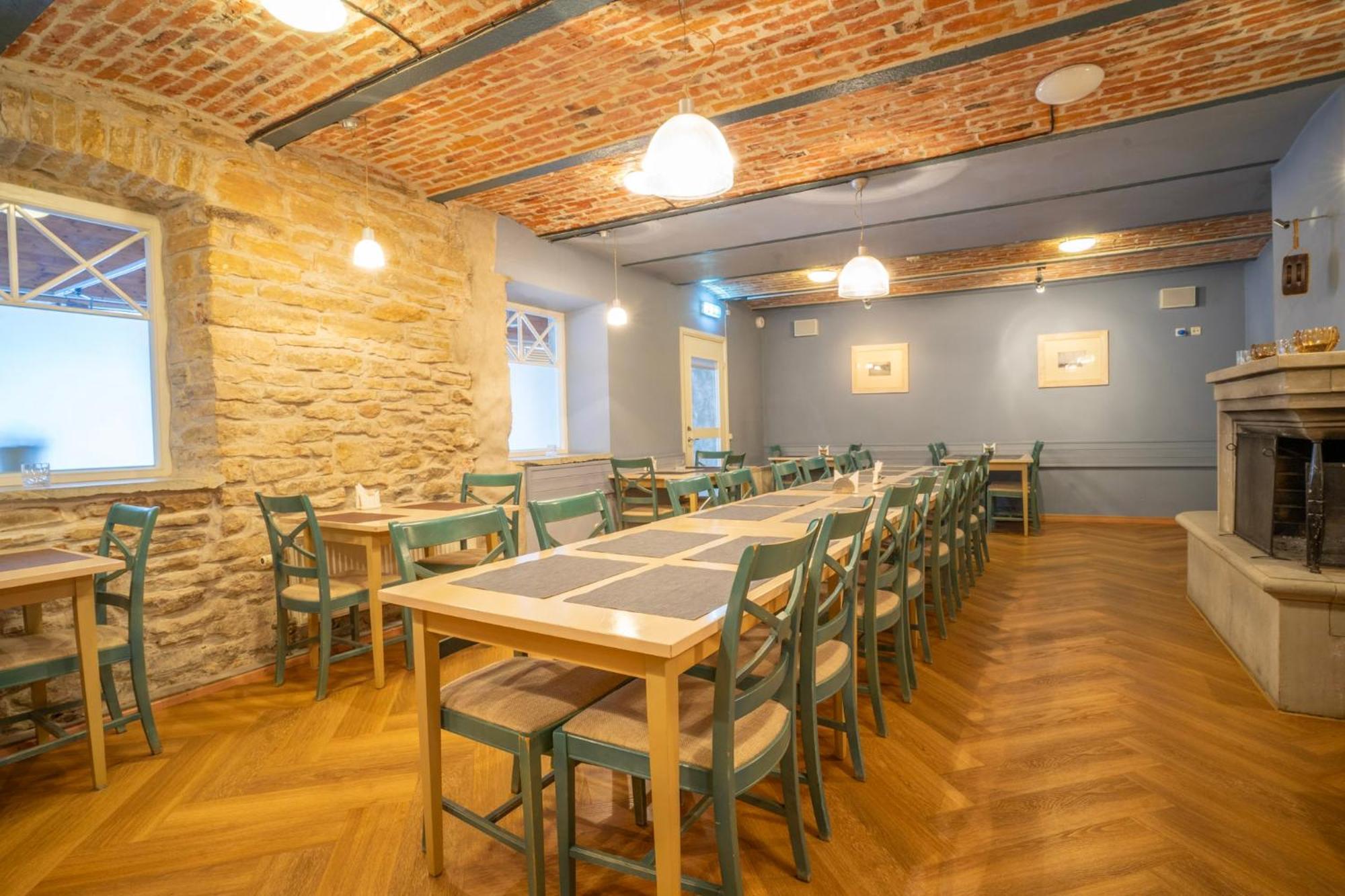 Kongo Hotel Haapsalu Zewnętrze zdjęcie