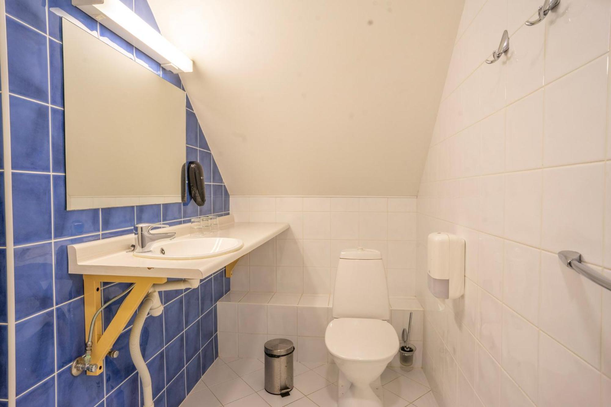 Kongo Hotel Haapsalu Zewnętrze zdjęcie