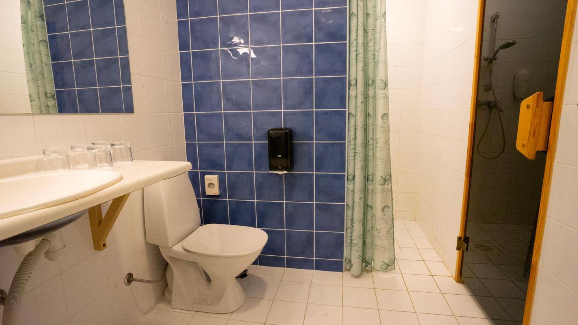 Kongo Hotel Haapsalu Zewnętrze zdjęcie