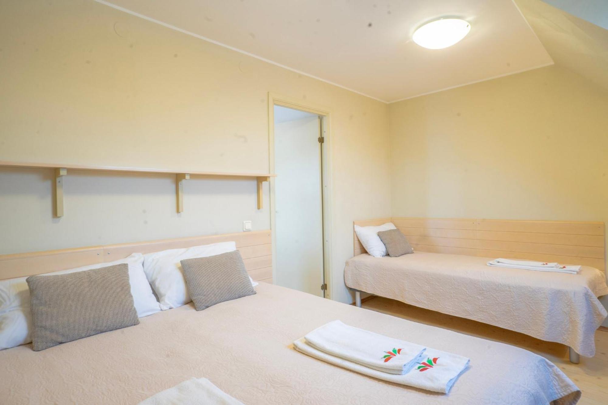Kongo Hotel Haapsalu Zewnętrze zdjęcie